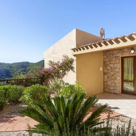 Guinness Paradise Villas By Domusaway Costa Paradiso Exterior photo