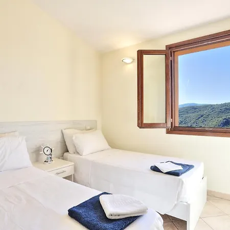 Guinness Paradise Villas By Domusaway Costa Paradiso Exterior photo